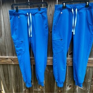 FIGS SCRUB BOTTOM BUNDLE!! TWO (2) PAIR OF JOGGER BOTTOMS SIZE SMALL PETITE